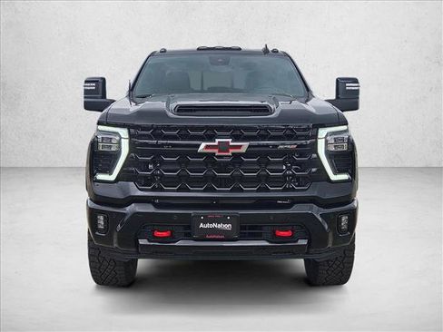 New 2026 Chevrolet Silverado 2500 ZR2 AWD/4WD image 6