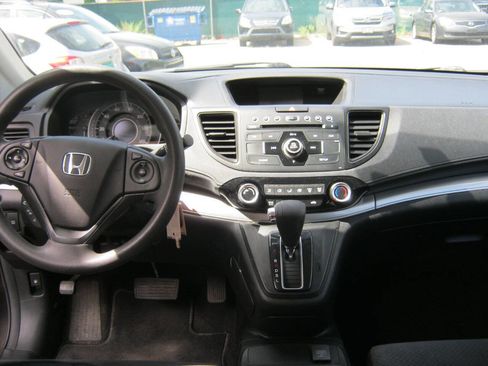 Used 2015 Honda CR-V LX image 11