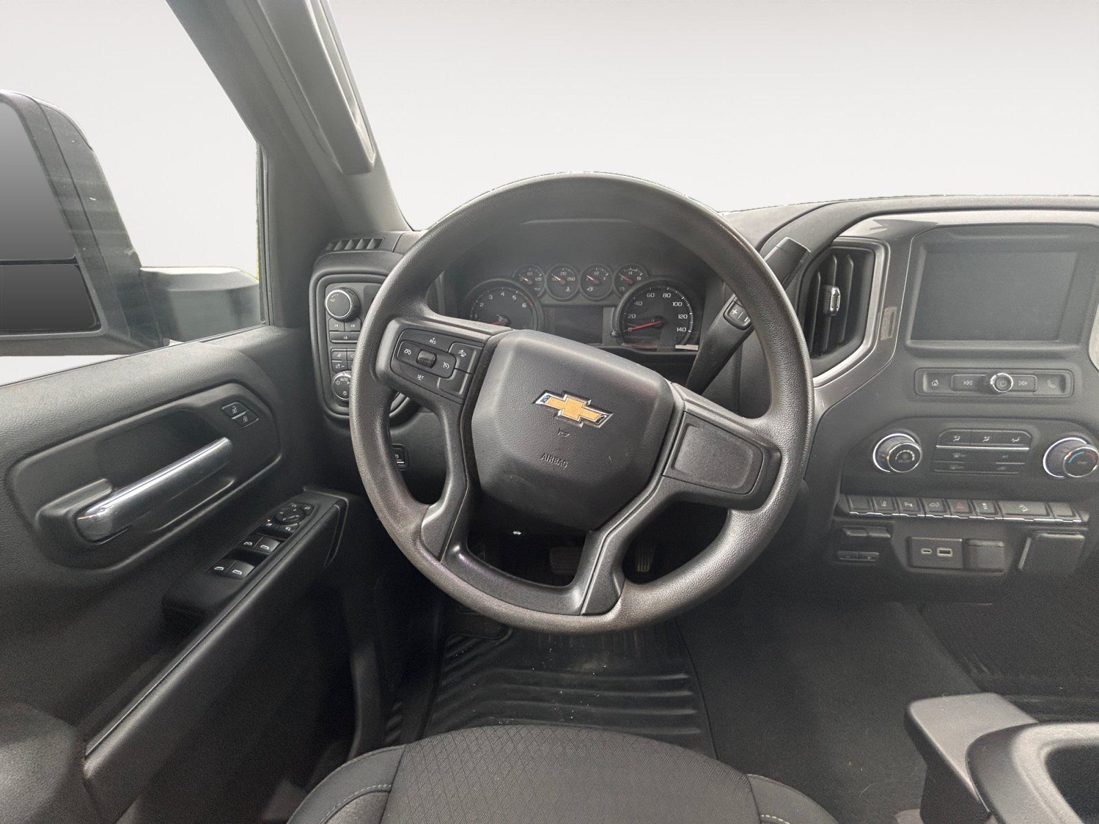 Used 2024 Chevrolet Silverado 2500 Custom w/ Custom Value Package AWD/4WD image 12