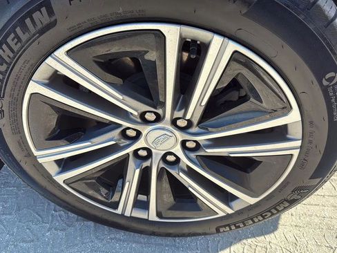 Used 2023 Cadillac Lyriq 2WD image 14