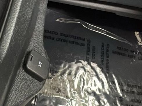 Used 2024 Ford Edge SE AWD/4WD image 33