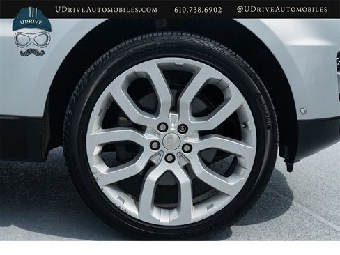 Used 2015 Land Rover Range Rover Sport HSE AWD/4WD image 32