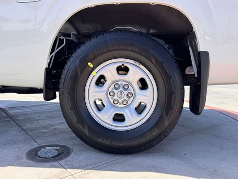 New 2026 Nissan Frontier S image 7