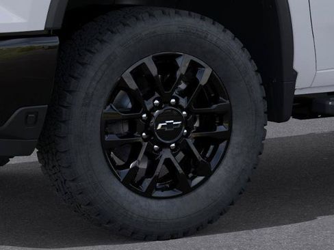 New 2026 Chevrolet Silverado 2500 Custom w/ Custom Value Package AWD/4WD image 9