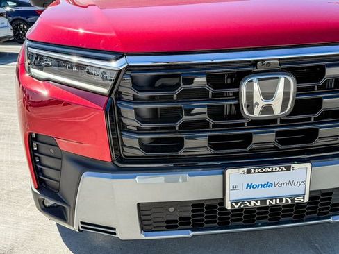 New 2026 Honda Pilot Elite image 13