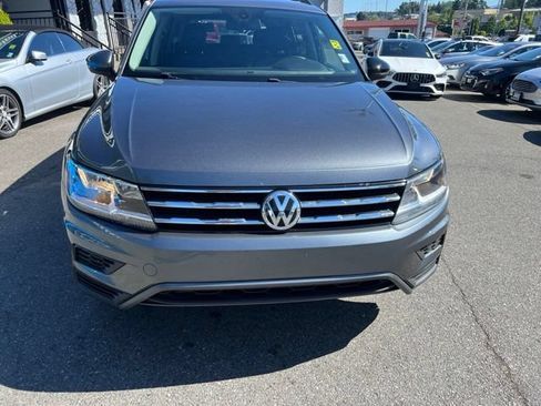 Used 2020 Volkswagen Tiguan SE AWD/4WD image 8
