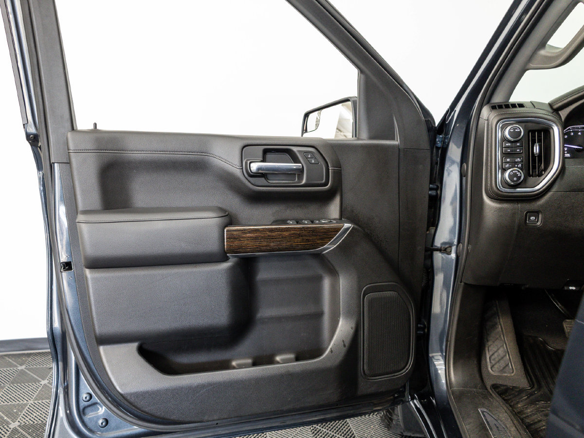 Used 2021 GMC Sierra 1500 Elevation w/ X31 Off-Road Package AWD/4WD image 12