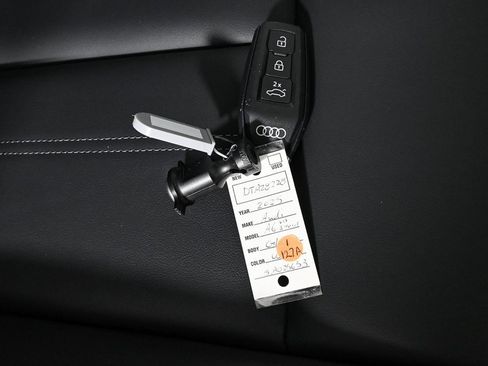 New 2025 Audi A6 e-tron Ultra image 25