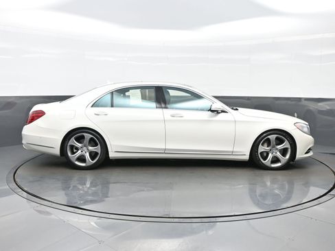 Used 2015 Mercedes-Benz S 550 Sedan image 10