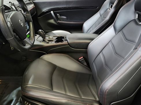 Used 2018 Maserati GranTurismo Sport image 25