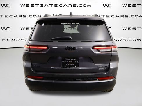 New 2025 Jeep Grand Cherokee L Limited image 4