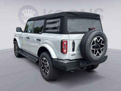 New 2026 Ford Bronco Outer Banks AWD/4WD image 8