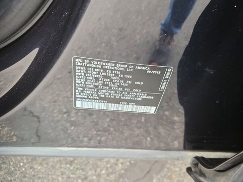 Used 2019 Volkswagen Atlas SE w/ Towing Package image 23