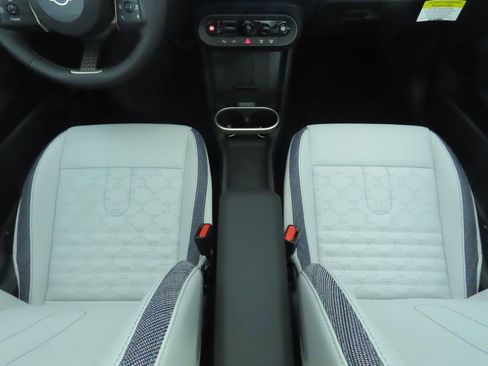 New 2026 MINI Cooper S image 17