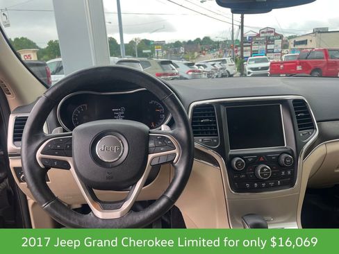 Used 2017 Jeep Grand Cherokee Limited AWD/4WD image 13