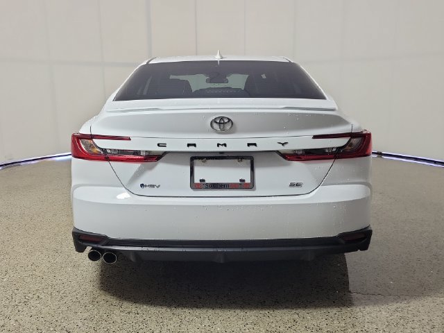 Used 2026 Toyota Camry SE FWD image 6