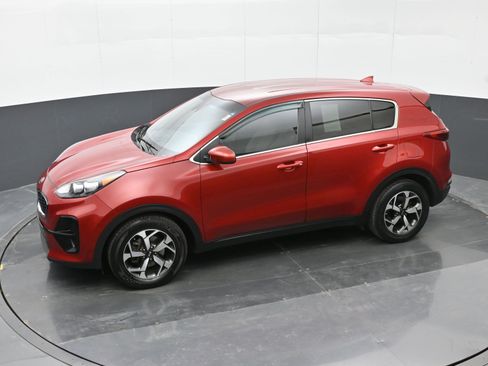 Used 2022 Kia Sportage LX image 33