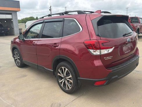 Used 2020 Subaru Forester Limited w/ Popular Package #3 AWD/4WD image 3