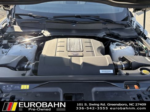 Used 2017 Land Rover Discovery HSE image 35