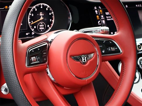 Used 2023 Bentley Continental GT Azure image 20