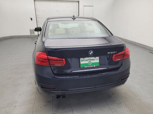 Used 2017 BMW 330i Sedan w/ Driver Assistance Package RWD image 6