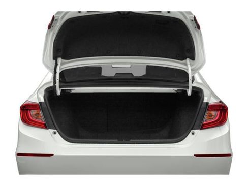 Used 2022 Honda Accord Touring image 11