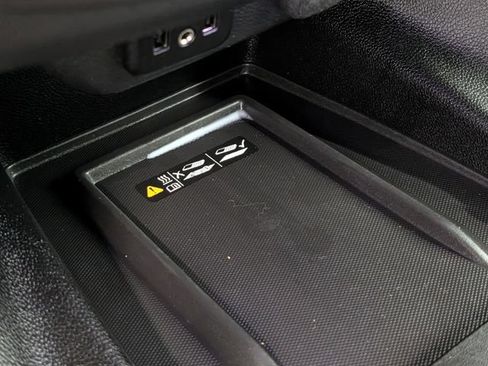 Used 2023 Chevrolet Traverse LT w/ LPO, Floor Liner Package AWD/4WD image 26