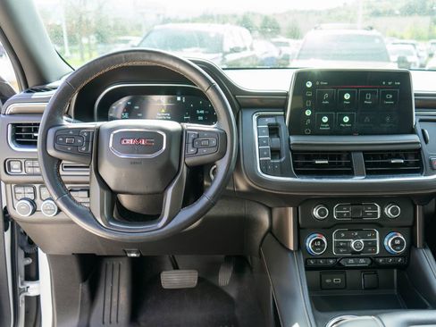Used 2022 GMC Yukon AT4 w/ Max Trailering Package AWD/4WD image 17