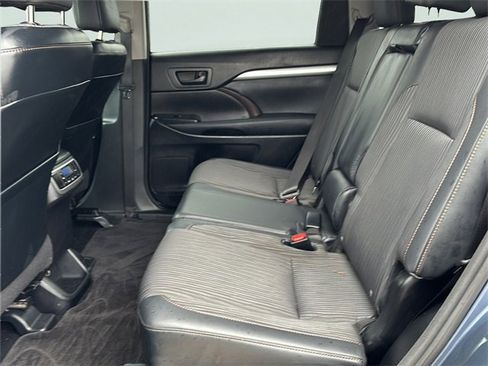 Used 2014 Toyota Highlander Plus image 15
