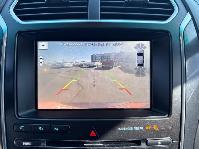 Used 2017 Ford Explorer Platinum AWD/4WD image 19