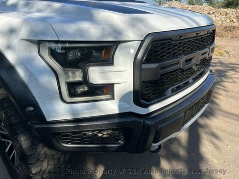 Used 2019 Ford F150 Raptor w/ Equipment Group 802A Luxury AWD/4WD image 19