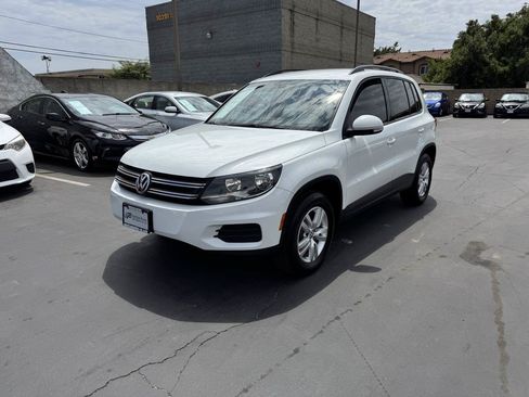 Used 2016 Volkswagen Tiguan S FWD image 13