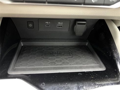 Used 2024 Nissan Altima 2.5 SL image 8