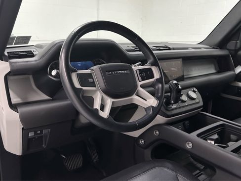 Used 2023 Land Rover Defender 110 X-Dynamic SE AWD/4WD image 10