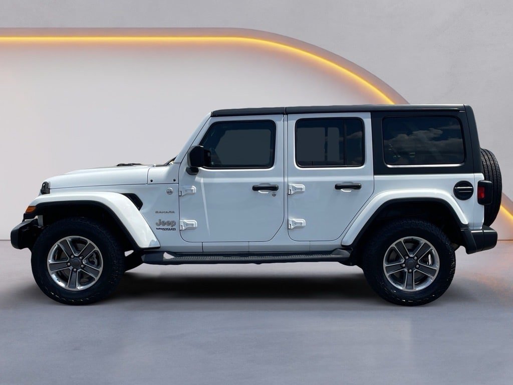 Used 2018 Jeep Wrangler Unlimited Sahara AWD/4WD image 4