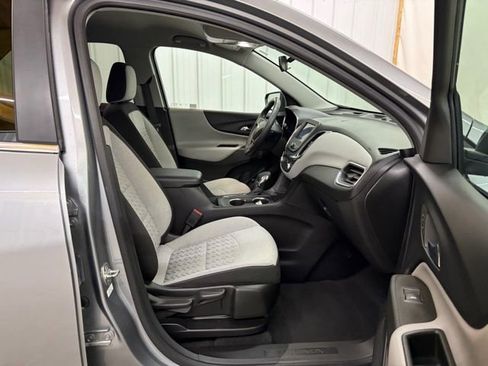 Used 2024 Chevrolet Equinox LT image 26