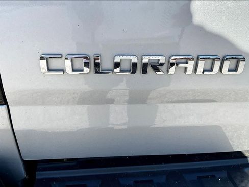 Used 2019 Chevrolet Colorado ZR2 w/ Colorado ZR2 Bison Edition image 9