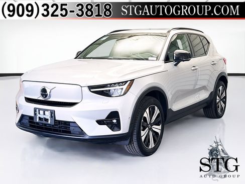 Used 2023 Volvo XC40 Recharge Plus w/ Protection Package Premier image 1