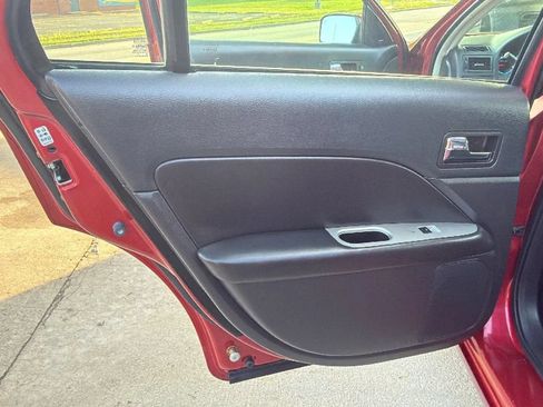 Used 2012 Ford Fusion SEL FWD image 15