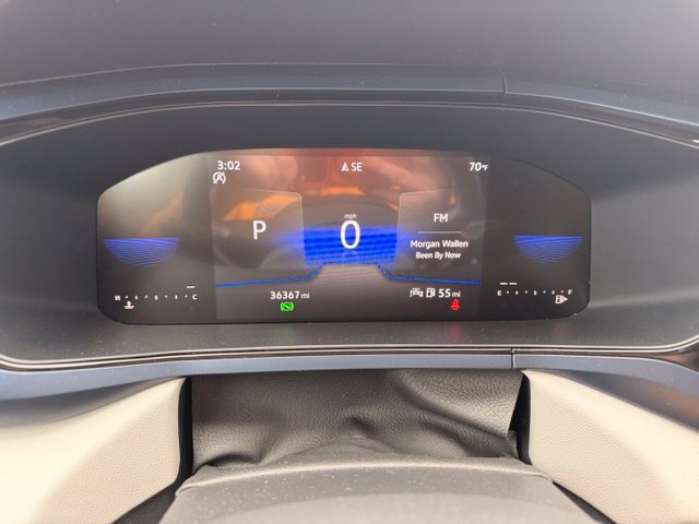 Certified 2023 Volkswagen Taos SE w/ Panoramic Sunroof Package FWD image 16