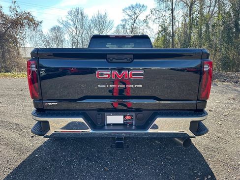 New 2026 GMC Sierra 3500 Pro image 7