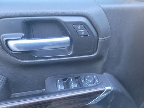 Used 2020 Chevrolet Silverado 1500 RST image 8