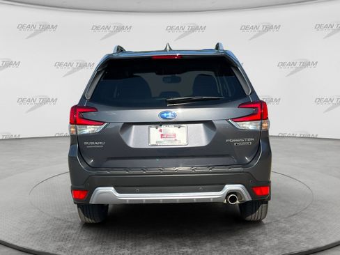 Certified 2023 Subaru Forester Touring AWD/4WD image 7
