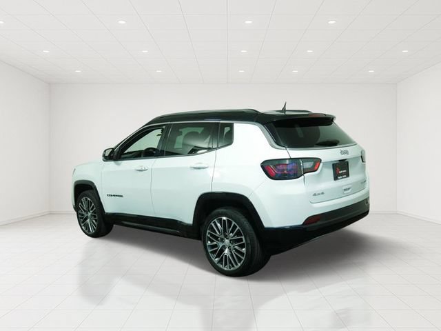 Certified 2023 Jeep Compass Limited w/ Elite Group AWD/4WD image 5