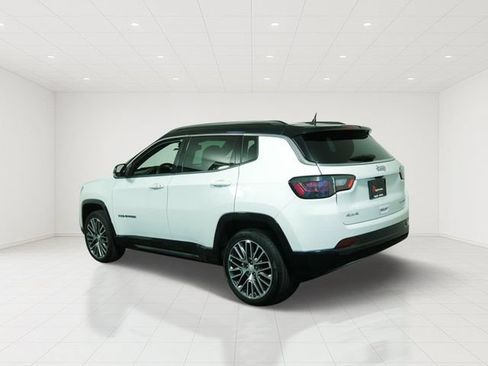 Certified 2023 Jeep Compass Limited w/ Elite Group AWD/4WD image 5