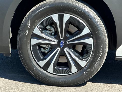 Used 2023 Subaru Solterra AWD image 32