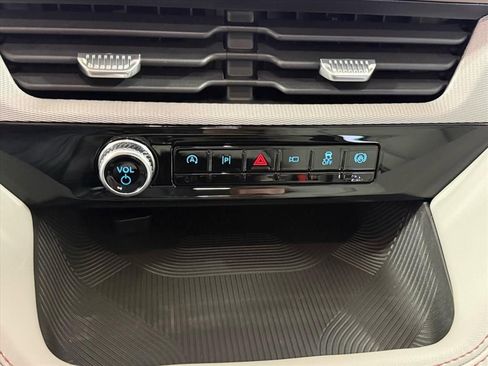 New 2026 Ford Explorer Active w/ Active Comfort Package RWD image 20