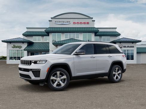 New 2026 Jeep Grand Cherokee Limited w/ Trailer Tow Package AWD/4WD image 2