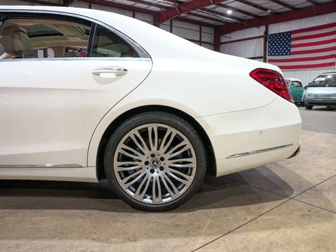Used 2019 Mercedes-Benz S 450 Sedan image 5