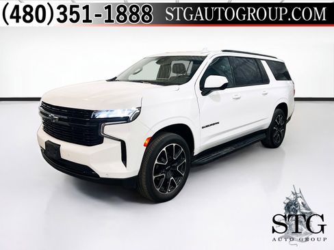 Used 2024 Chevrolet Suburban RST image 1